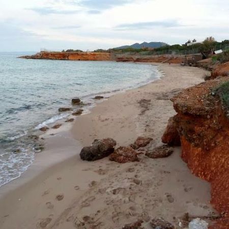 Sunshine'S House Near The Beach, 10 Min From The Airport Artemida  Dış mekan fotoğraf